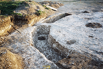 Overview of the grave cut into the base of the ditch