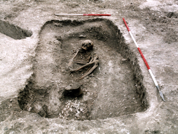 The central grave at Beauforts