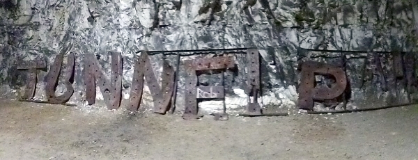 Tunnel Railway sign