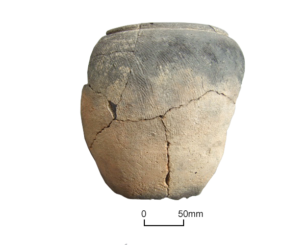Late Iron Age 'Belgic' comb decorated jar.